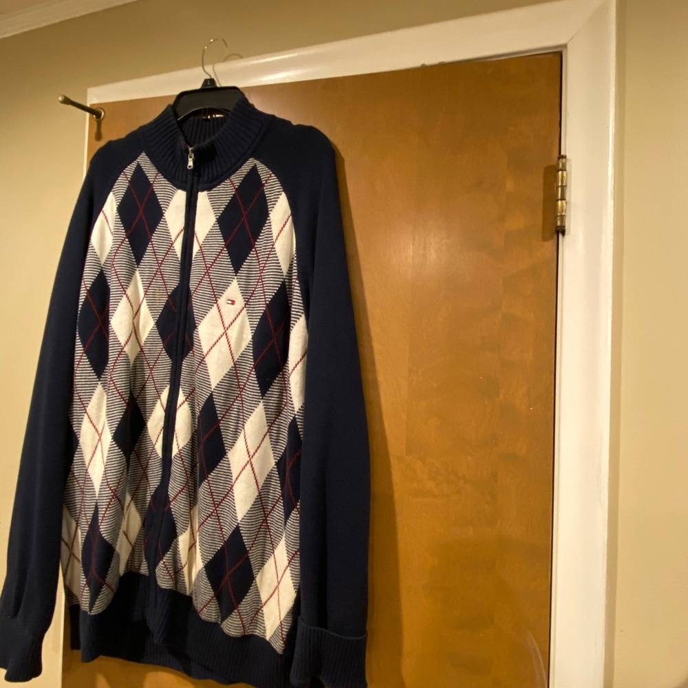 Tommy Hilfiger sweater
